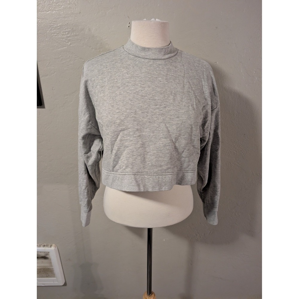 WEWOREWHAT cropped sweater womens sz small